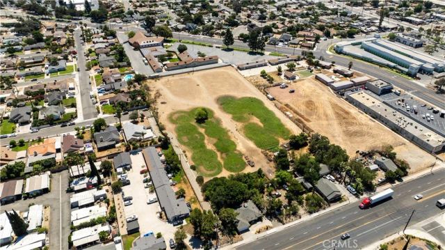 9944 Bloomington, Bloomington, CA 92316