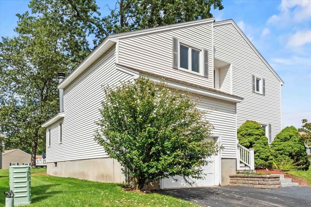 27 Country Hill Road, Nashua, NH 03063