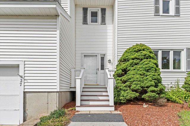 27 Country Hill Road, Nashua, NH 03063