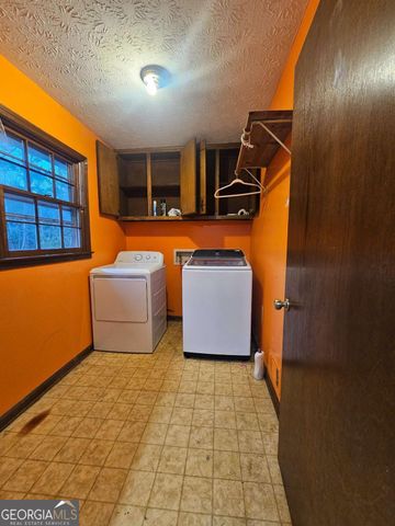 1291 S Deshon Road, Lithonia, GA 30058