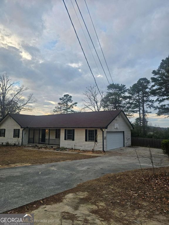 1291 S Deshon Road, Lithonia, GA 30058