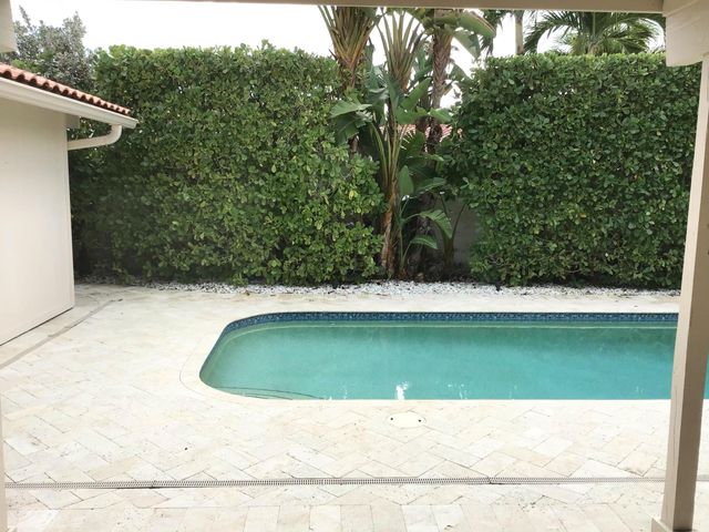 106 Albacore Lane, Jupiter, FL 33477