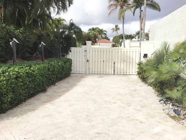 106 Albacore Lane, Jupiter, FL 33477