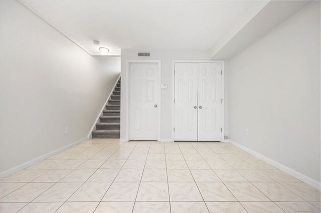 103 Dean Street RIGHT Side, Stamford, CT 06902