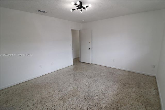 951 SW 7th St 5, Miami, FL 33130