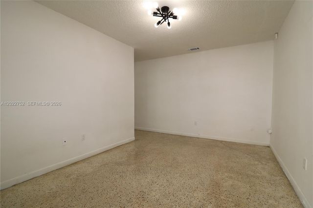 951 SW 7th St 5, Miami, FL 33130