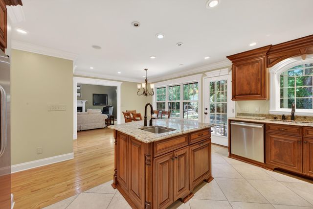 10 Hardwood Court, Aiken, SC 29803