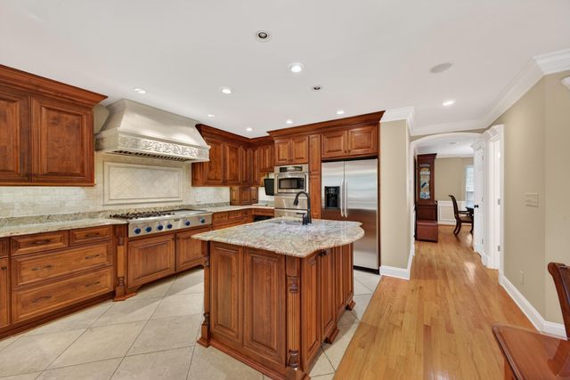 10 Hardwood Court, Aiken, SC 29803