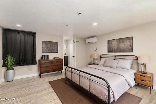 146 S ROBSON --, Mesa, AZ 85210
