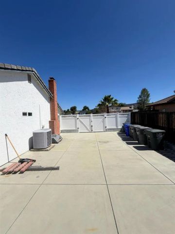 23601 Barrego Way, Ramona, CA 92065