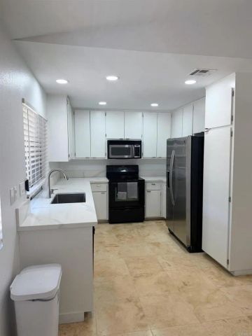 23601 Barrego Way, Ramona, CA 92065