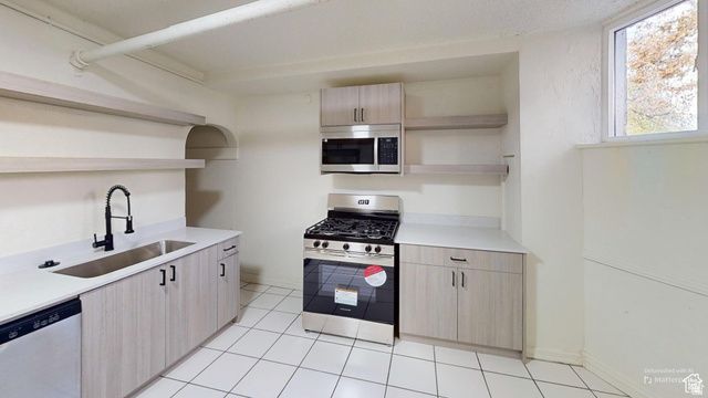 828 E 100 S, Salt Lake City, UT 84102