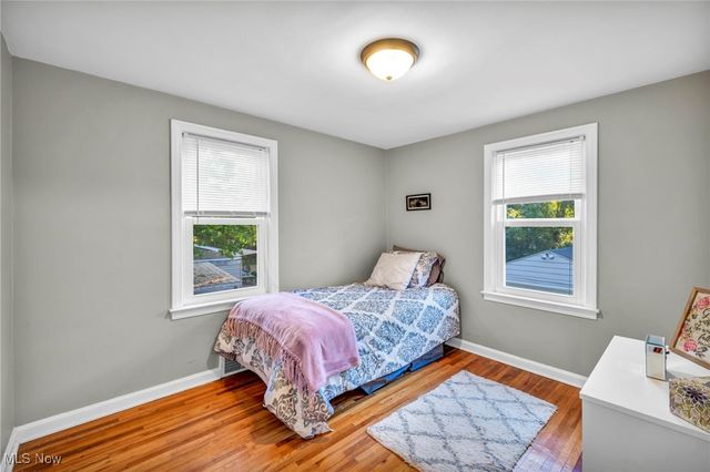 423 Foursome Avenue, Akron, OH 44313