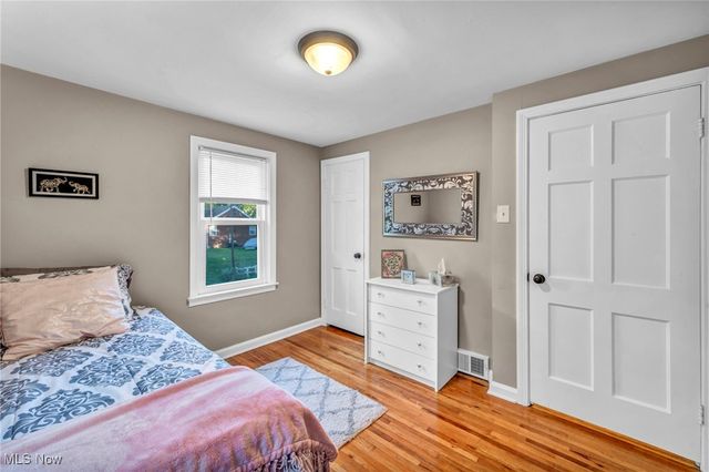 423 Foursome Avenue, Akron, OH 44313