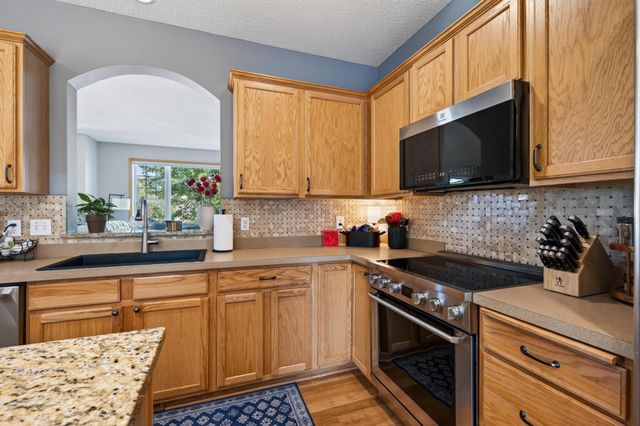 11285 Baltimore Street NE D, Blaine, MN 55449