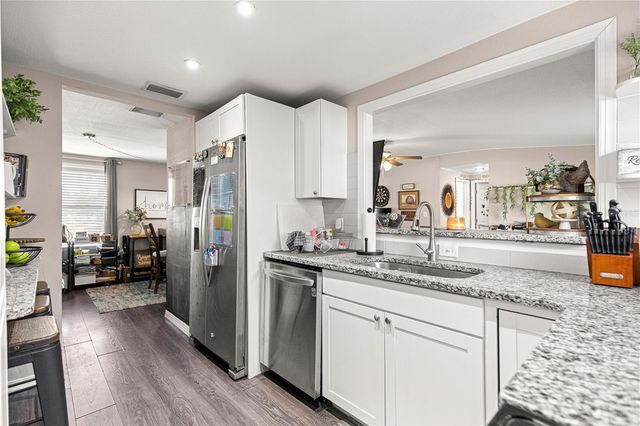 11820 SE 92ND TERRACE, Belleview, FL 34420