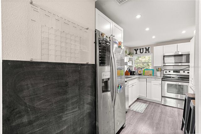 11820 SE 92ND TERRACE, Belleview, FL 34420