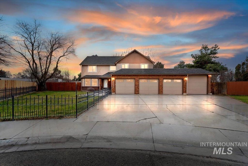 4297 Nystrom Way, Boise, ID 83713
