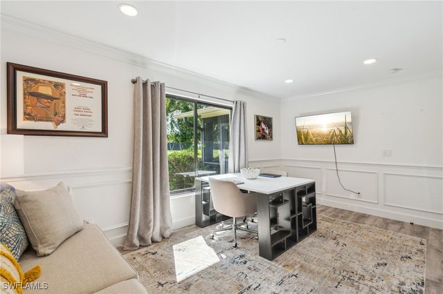 406 Glades BLVD N-6, Naples, FL 34112