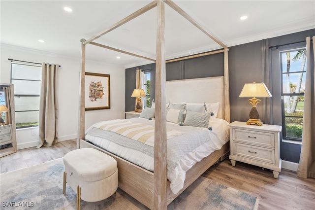 406 Glades BLVD N-6, Naples, FL 34112