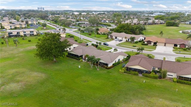 406 Glades BLVD N-6, Naples, FL 34112