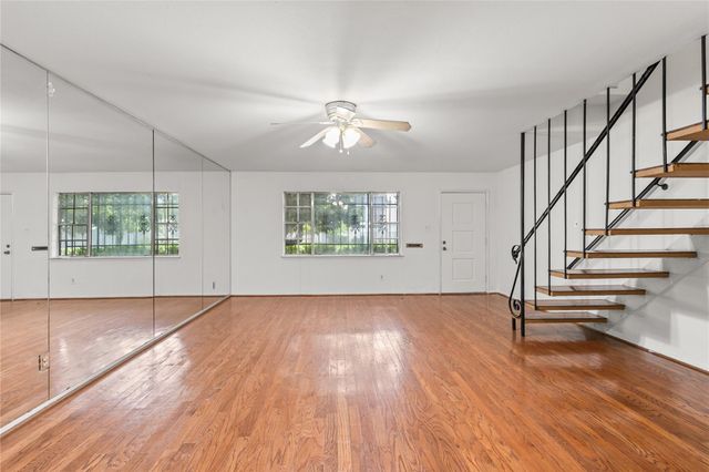 8238 Fondren Road 8238, Houston, TX 77074