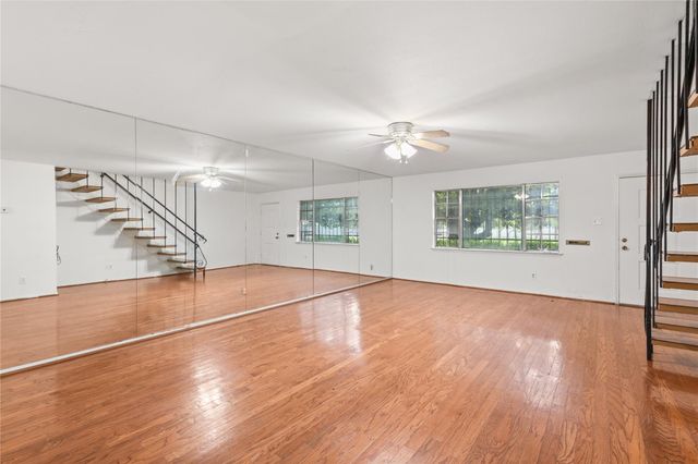 8238 Fondren Road 8238, Houston, TX 77074