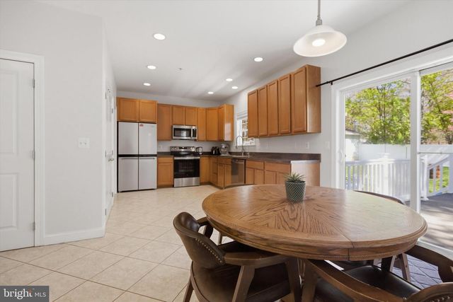 7717 COLONIAL BEACH RD, Pasadena, MD 21122