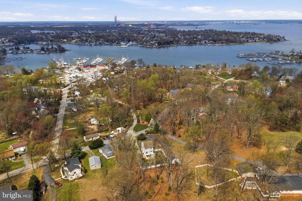 7717 COLONIAL BEACH RD, Pasadena, MD 21122