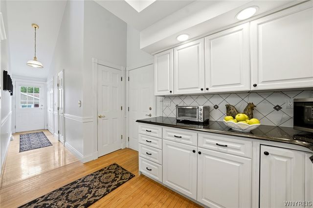 7305 Hickory Drive, Boston, NY 14075