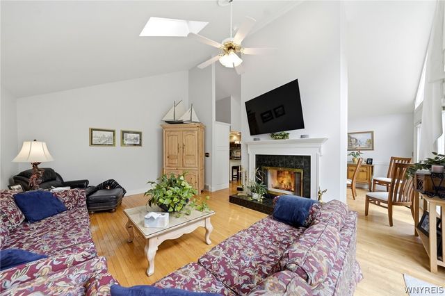 7305 Hickory Drive, Boston, NY 14075