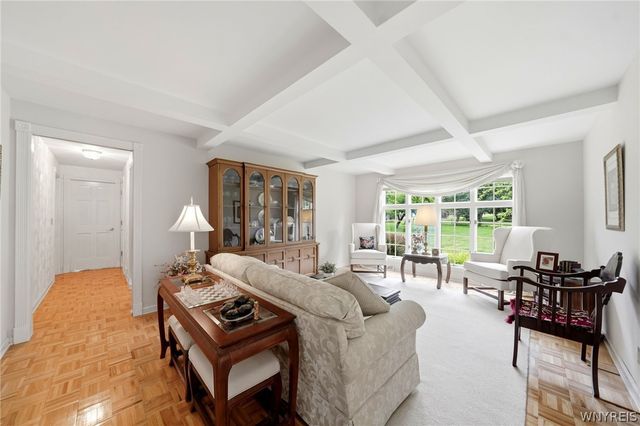 7305 Hickory Drive, Boston, NY 14075