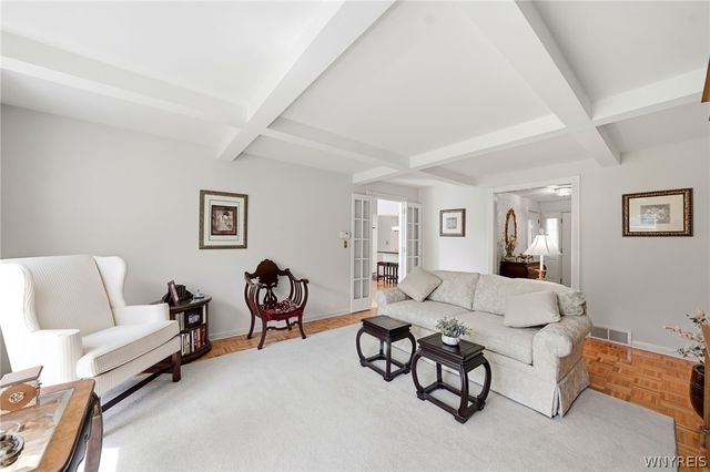 7305 Hickory Drive, Boston, NY 14075