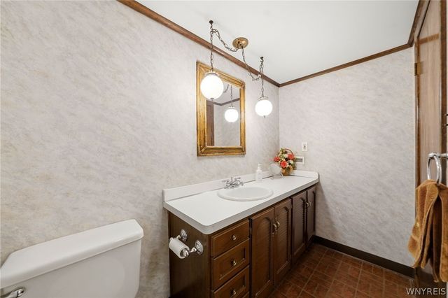 7305 Hickory Drive, Boston, NY 14075