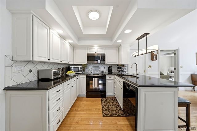 7305 Hickory Drive, Boston, NY 14075