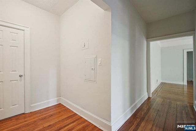 340 Fairmount Avenue 110, Jersey City, NJ 07306