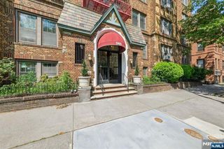 340 Fairmount Avenue 110, Jersey City, NJ 07306