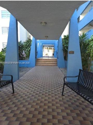 5050 NW 7th St 511, Miami, FL 33126