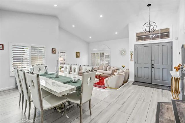 17102 Whispering Brook, Riverside, CA 92503