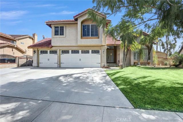 17102 Whispering Brook, Riverside, CA 92503