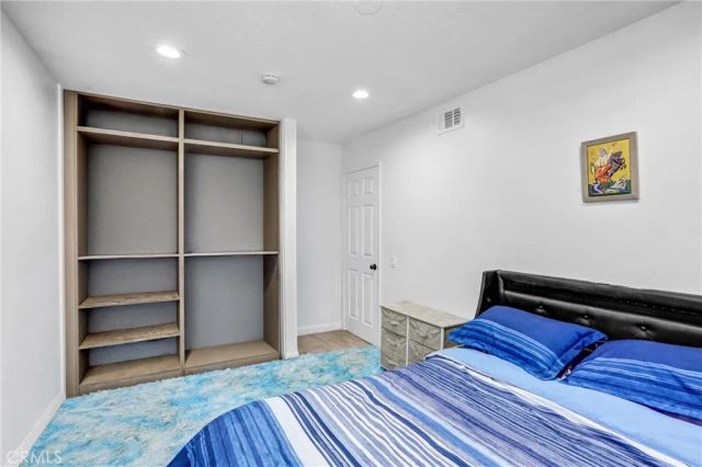 17102 Whispering Brook, Riverside, CA 92503