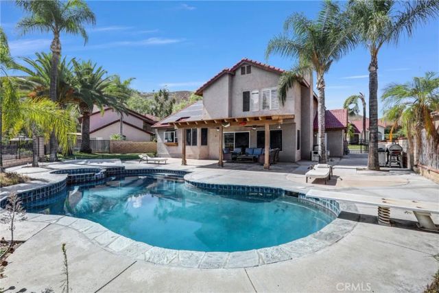 17102 Whispering Brook, Riverside, CA 92503