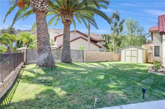 17102 Whispering Brook, Riverside, CA 92503