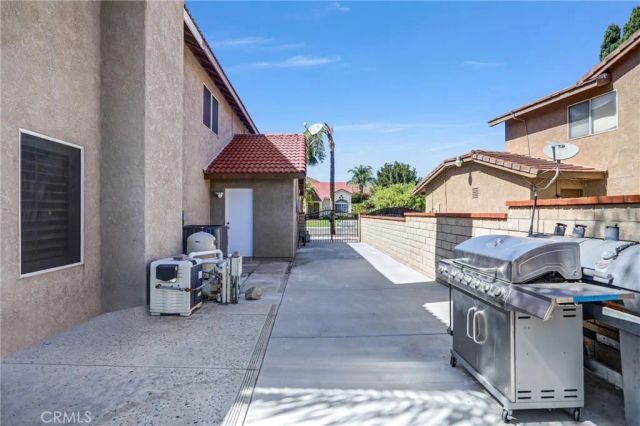 17102 Whispering Brook, Riverside, CA 92503