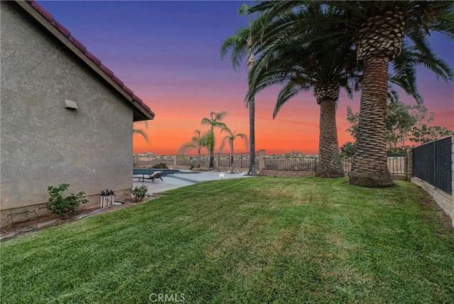 17102 Whispering Brook, Riverside, CA 92503