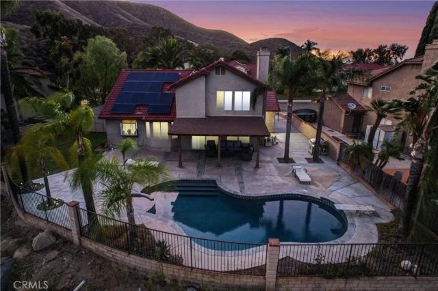 17102 Whispering Brook, Riverside, CA 92503