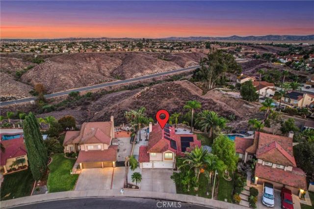 17102 Whispering Brook, Riverside, CA 92503