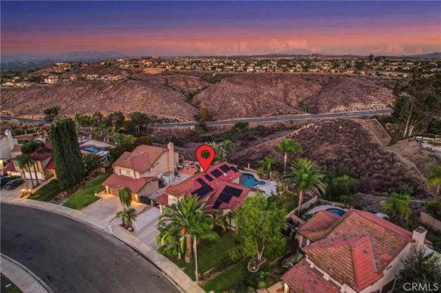 17102 Whispering Brook, Riverside, CA 92503