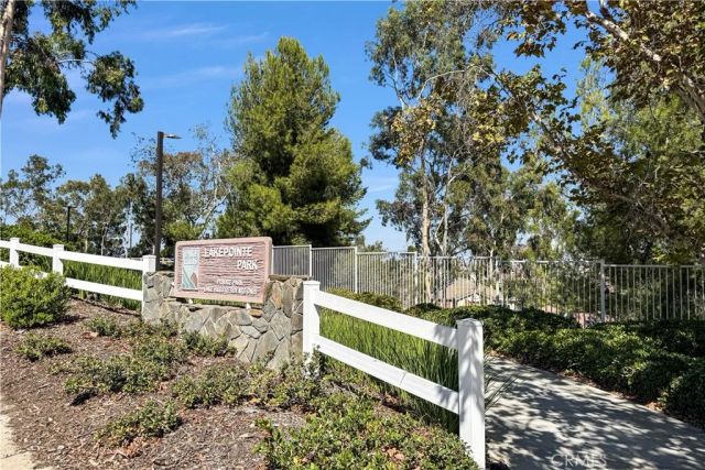 17102 Whispering Brook, Riverside, CA 92503