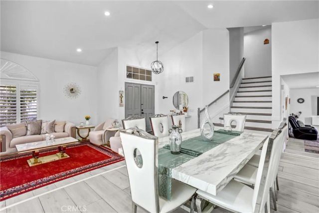 17102 Whispering Brook, Riverside, CA 92503